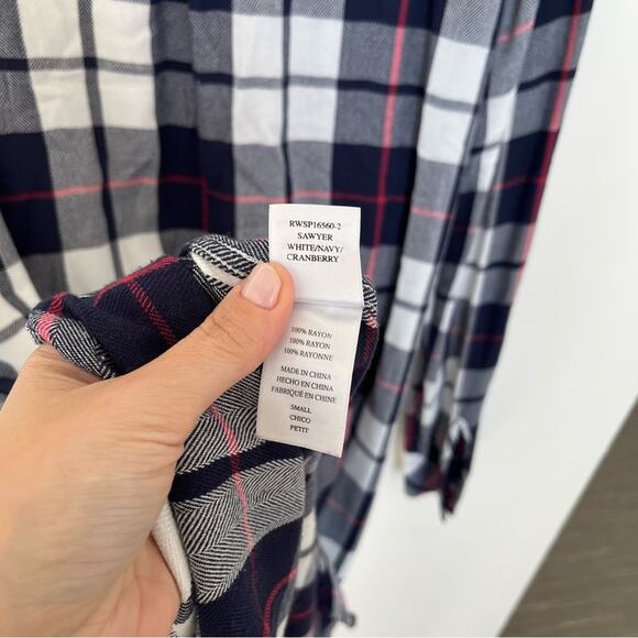 Rails Sawyer Button Down Dress in White & Navy & Cranberry Size S - Picture 4 of 4